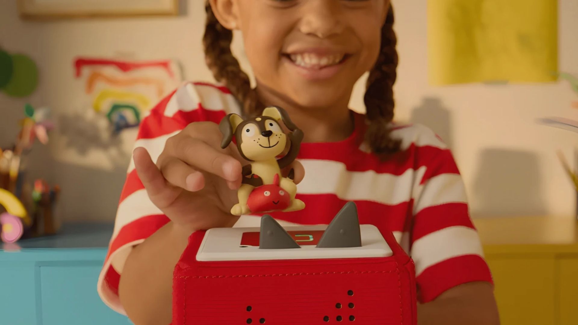 TONIES Spielzeugladen -TONIES Spielzeugladen Brown and Beige Minimalist Natural Skincare Product Presentation 3